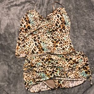 Push up 38D Tankini set with Skirted bottom Large